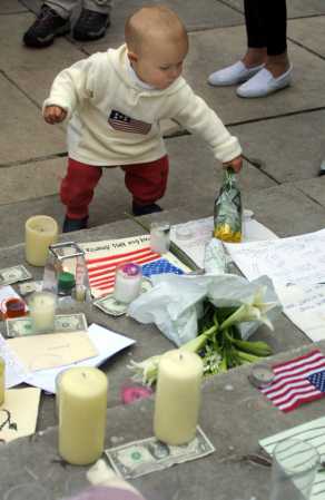 911day Memorial Photographs - MisterShortcut Zen Path - Photo Forty-One